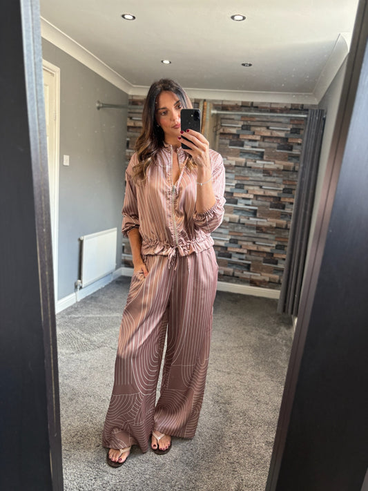 Geo Print Silky Coord