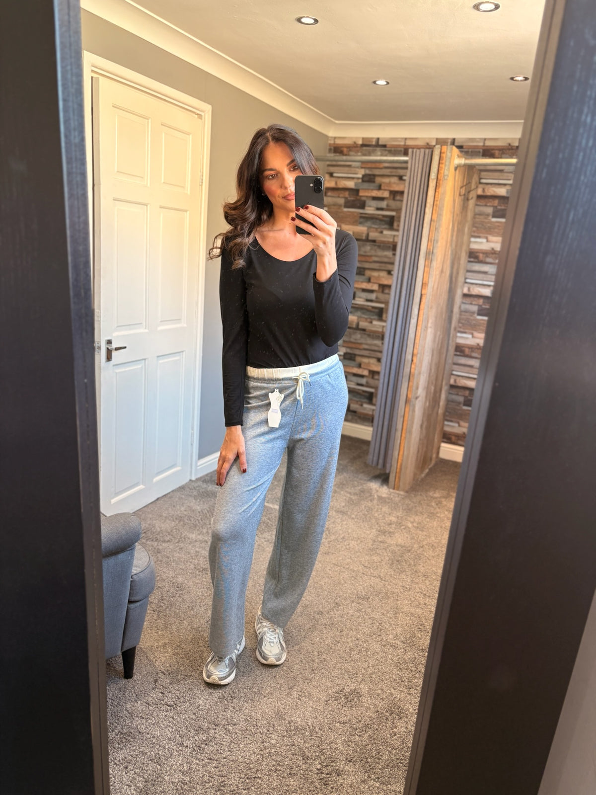 Wide Leg Trousers - Waistband Detail