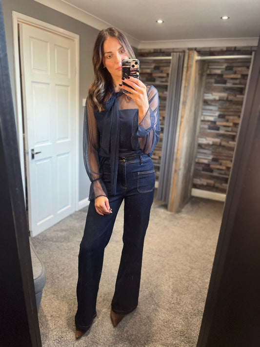 Mesh Pussybow Blouse