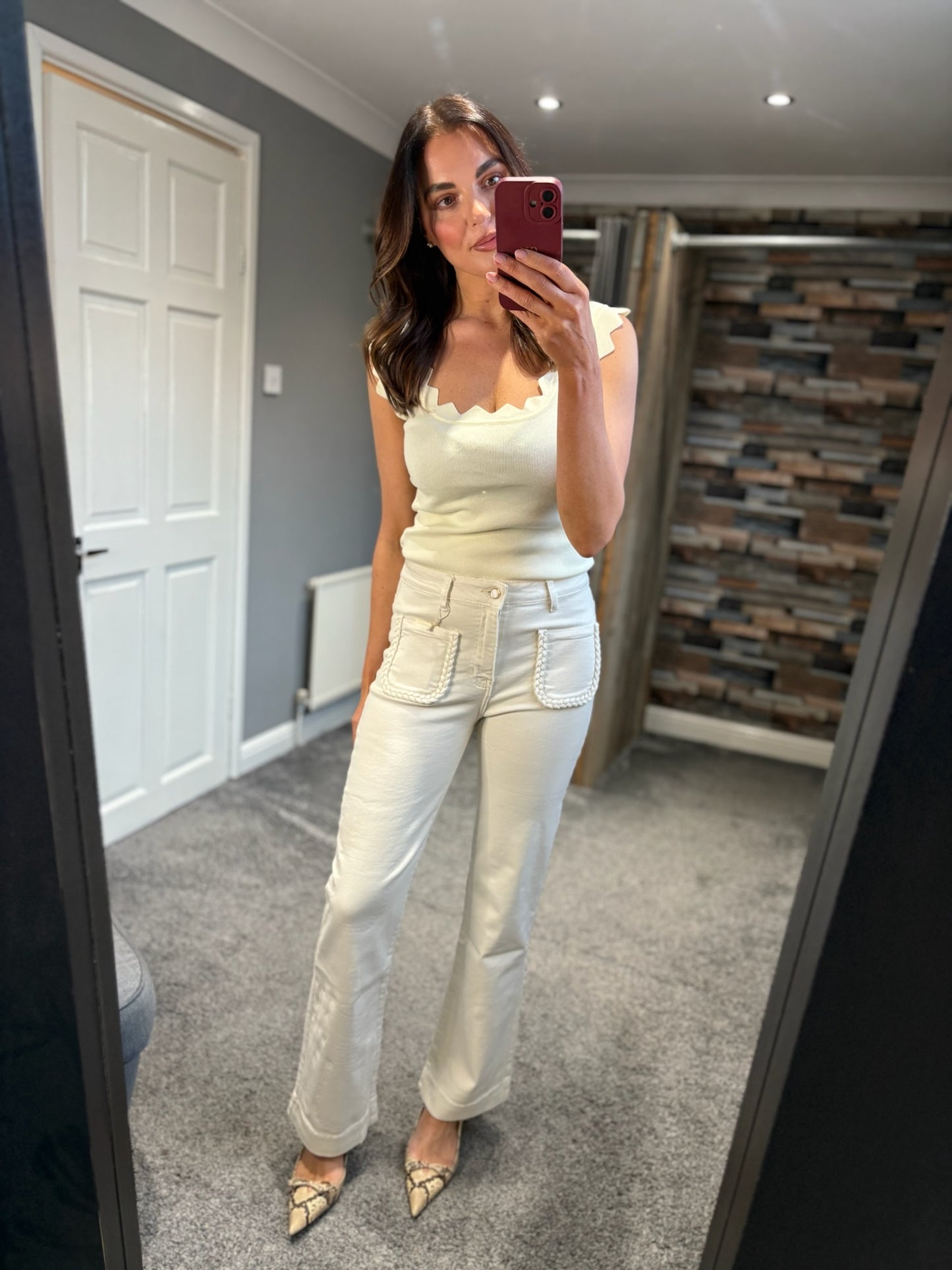 Zip & Pocket Detail Wide Leg Jeans - Cream