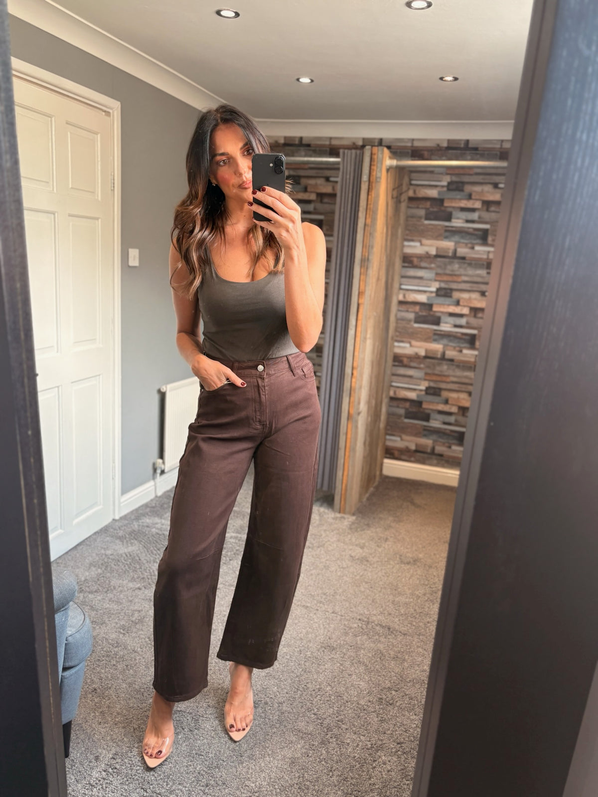 Barrel Jeans - Brown