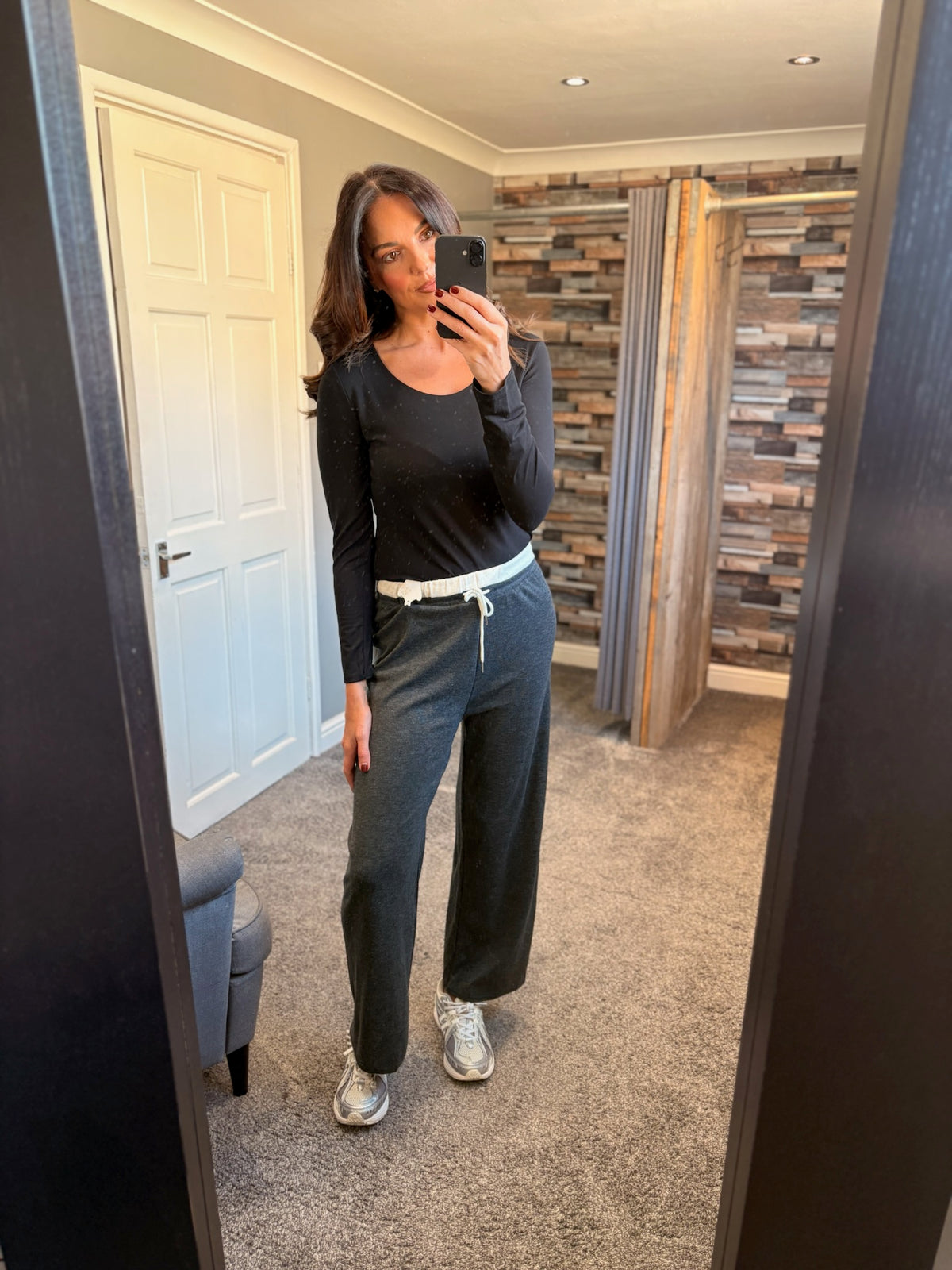 Wide Leg Trousers - Waistband Detail