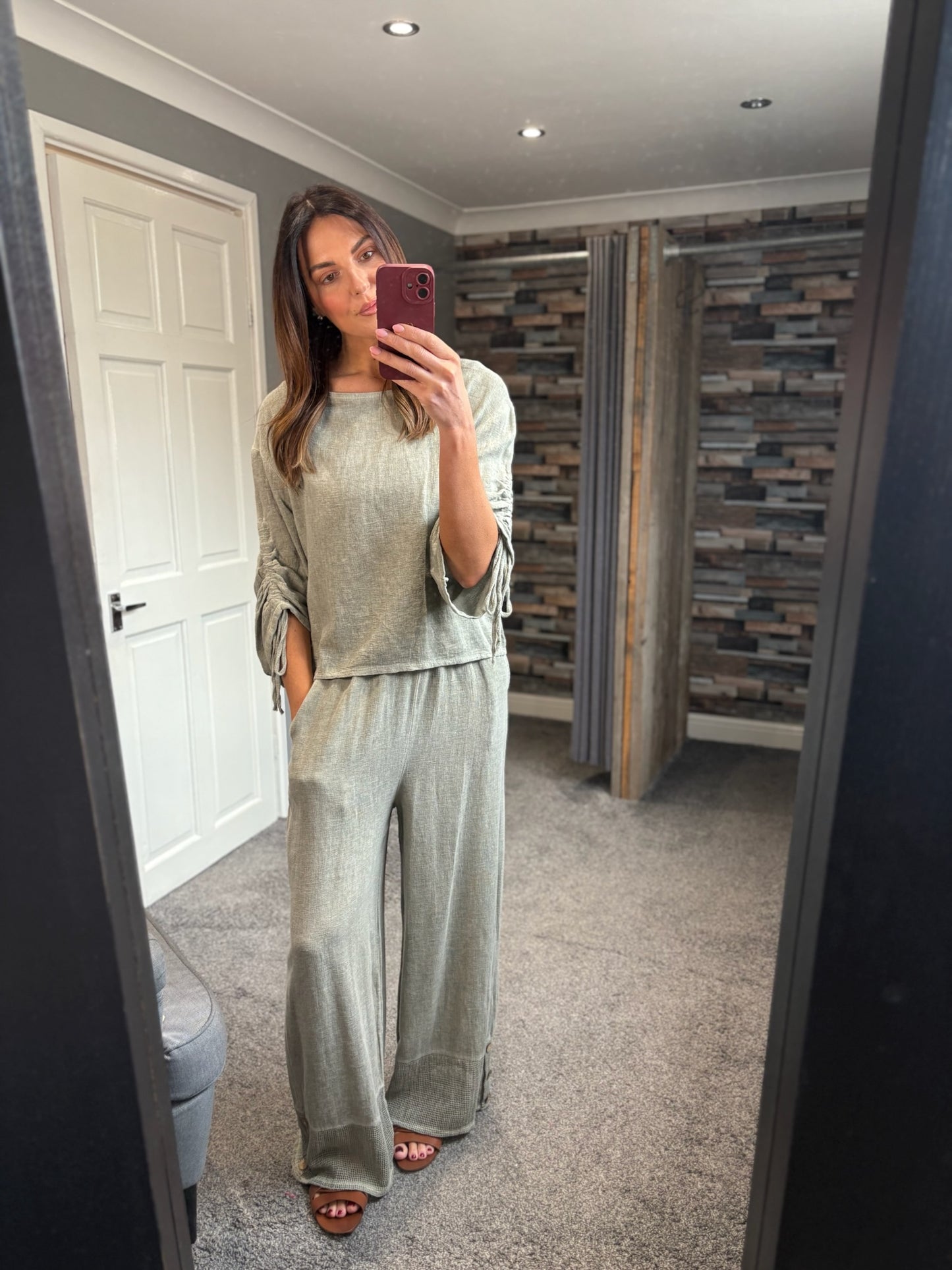 Linen Ruched Sleeve Top