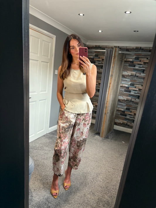 Floral Print Balloon Trousers