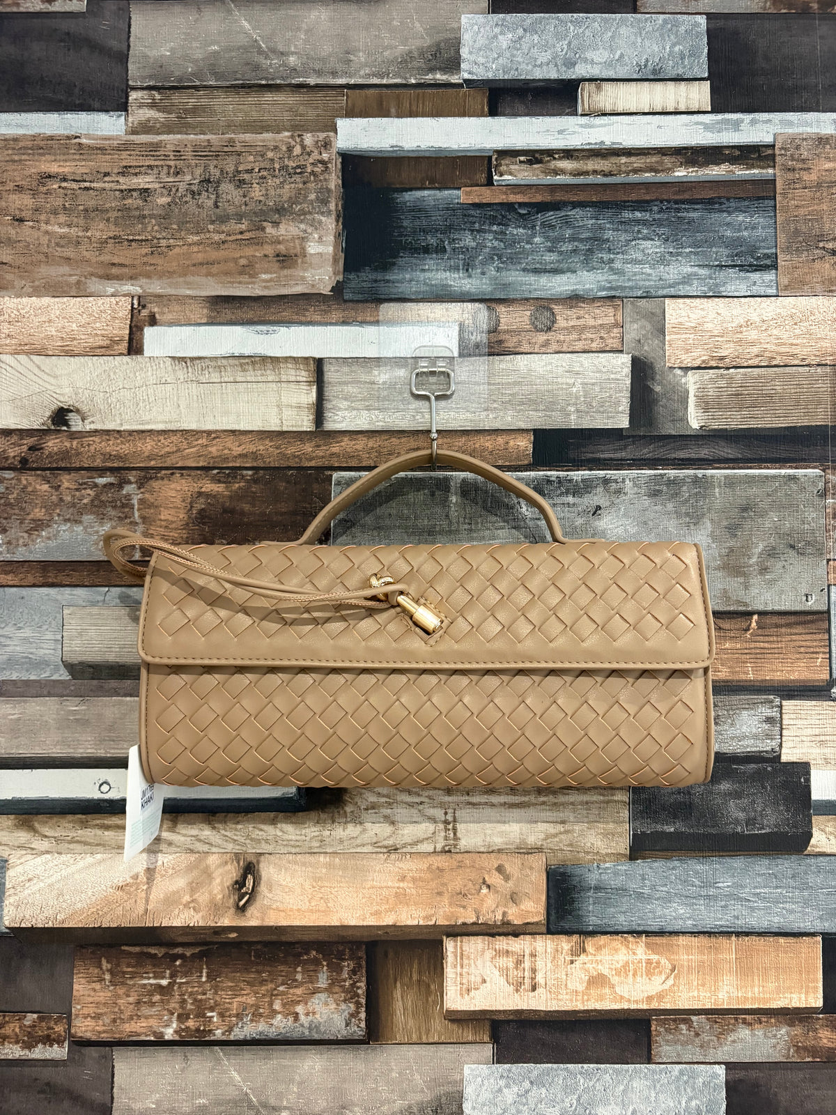Woven clutch bag