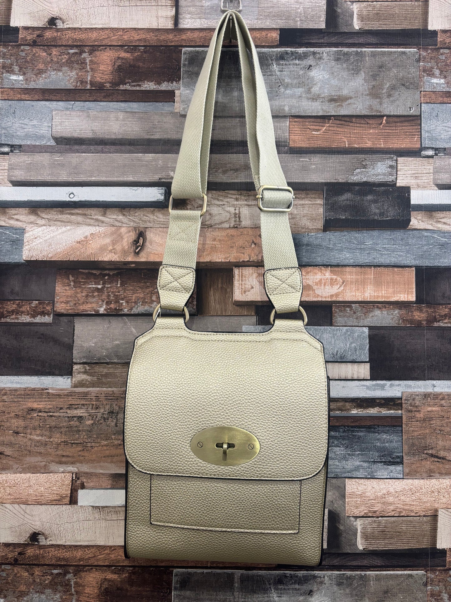 Mulberry Style Crossbody Bag