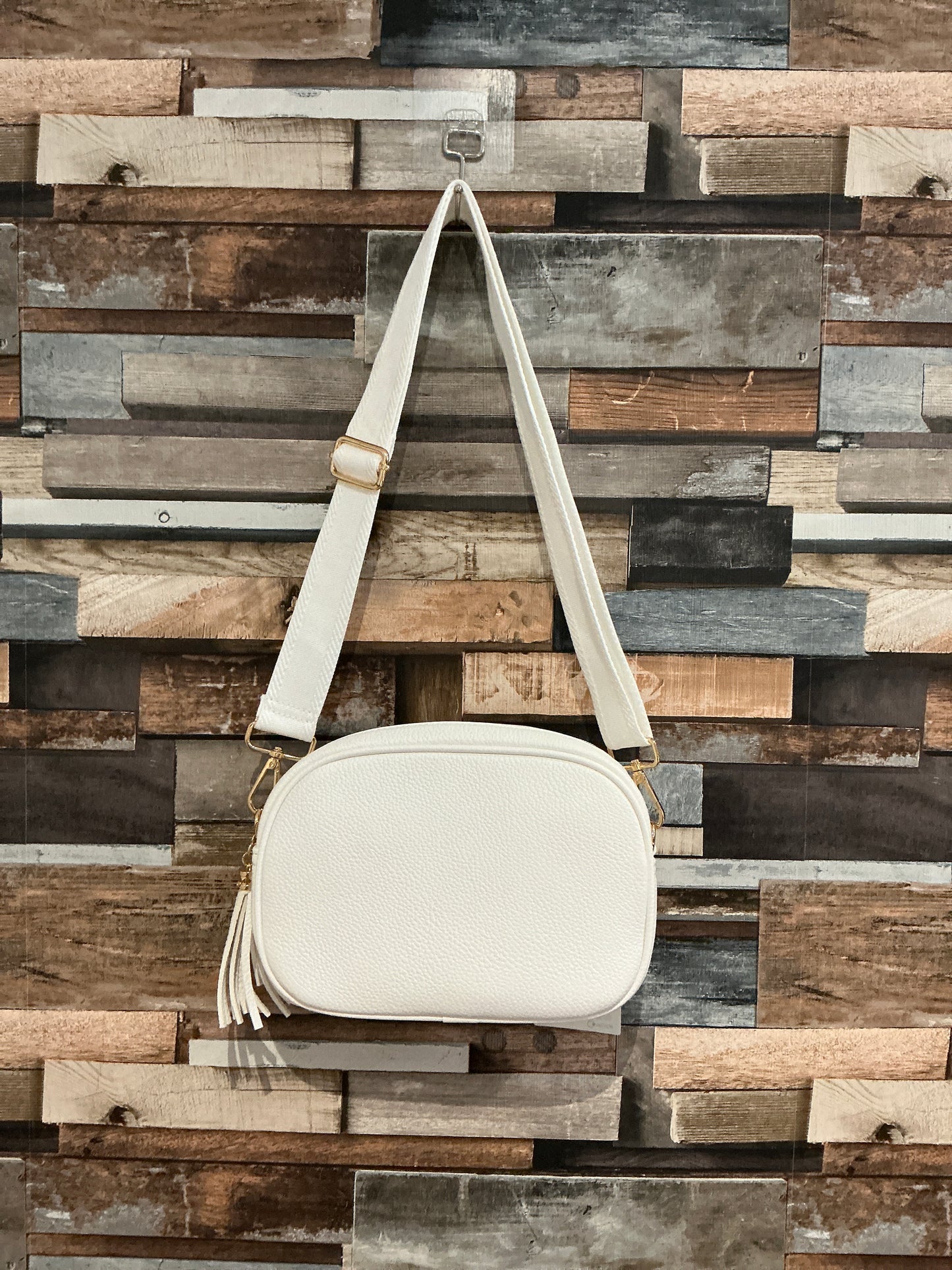 Basic Crossbody Bag