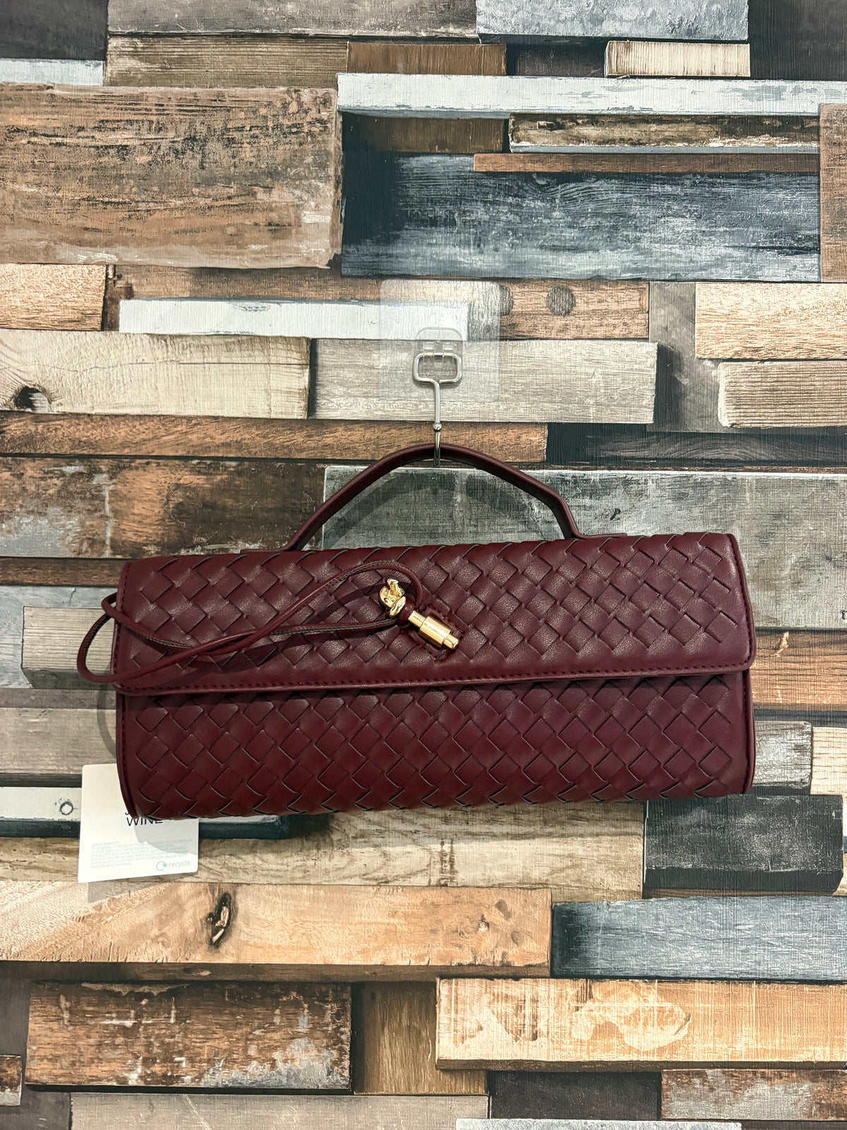 Woven clutch bag