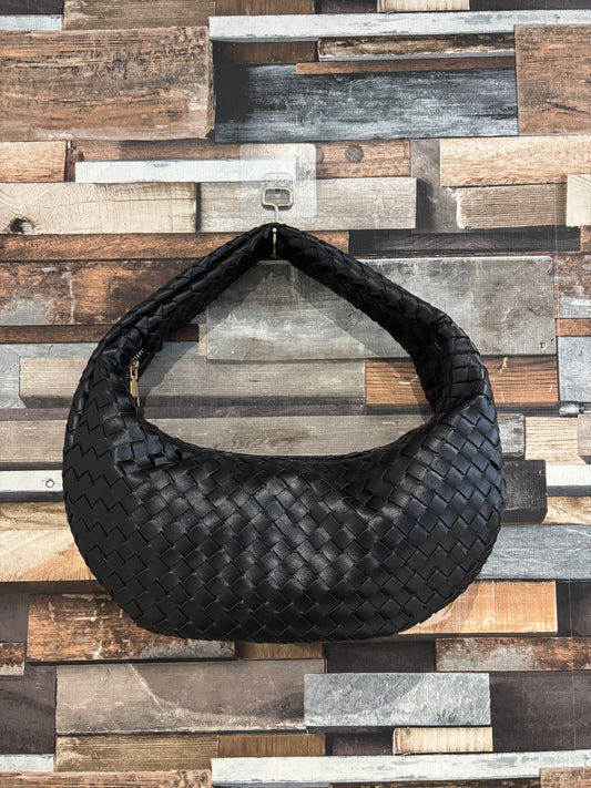 Crescent shoulder bag