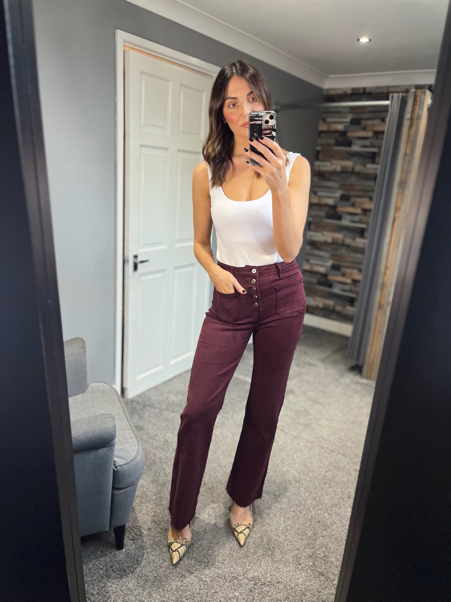 Button & Pocket Detail Wide Leg Jeans - Wine