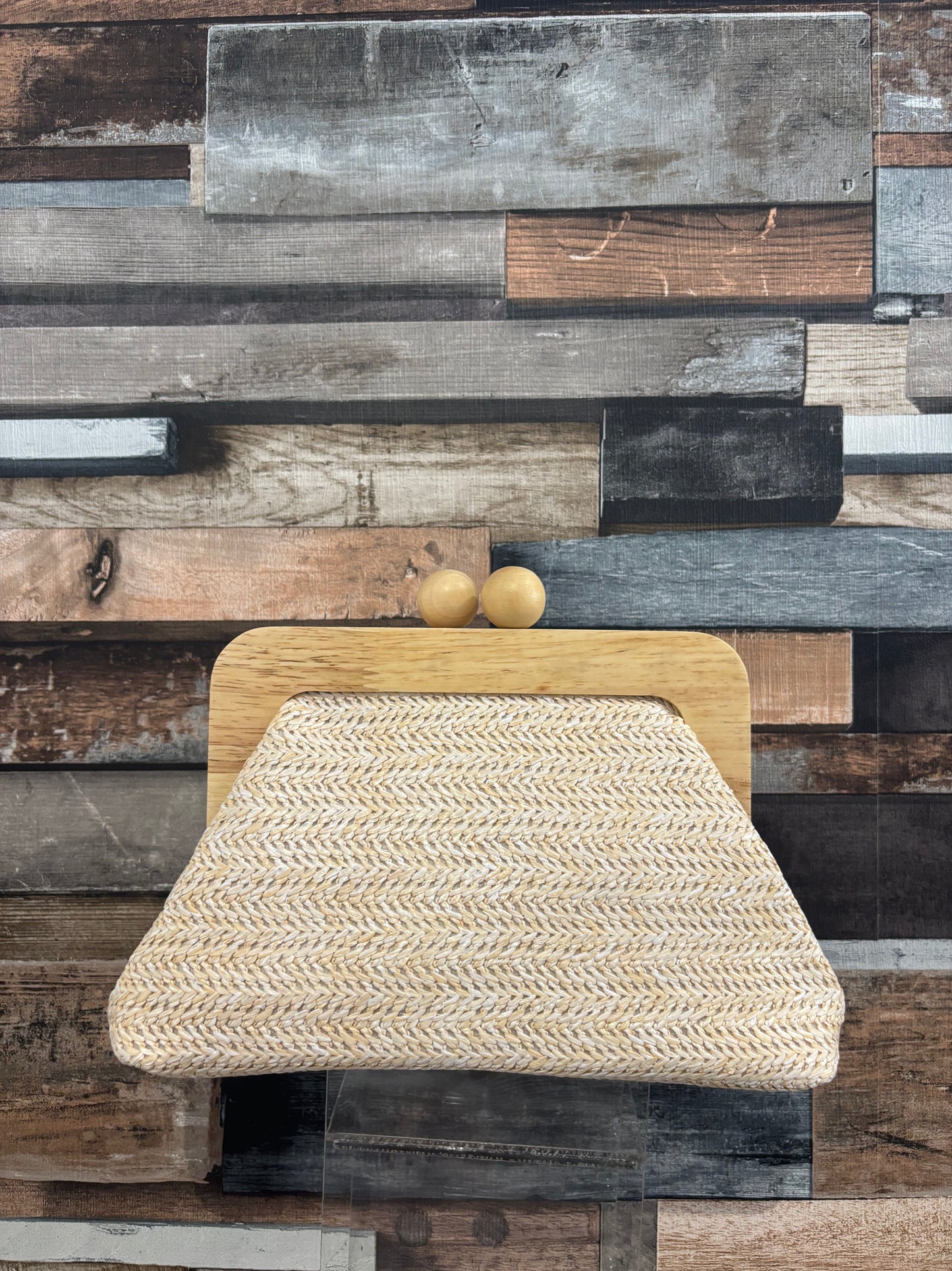 Wooden raffia clutch bag
